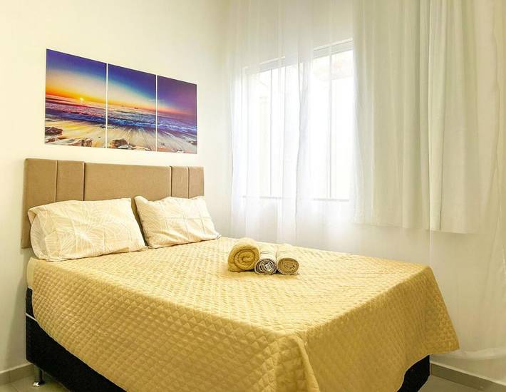 Casas e apartamentos de temporada para 6 pessoas, com balcão e jardim em Casimiro de Abreu