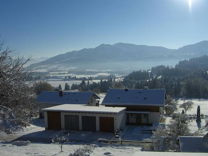 Ferienwohnung für 3 Personen, mit Balkon und Garten in Oy-Mittelberg - 2