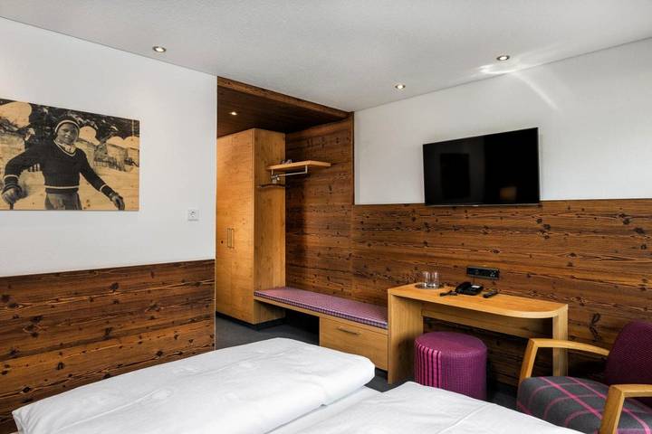 Chambre d’hôte pour 3 personnes, avec jardin ainsi que sauna et vue à Sankt Anton am Arlberg - 2