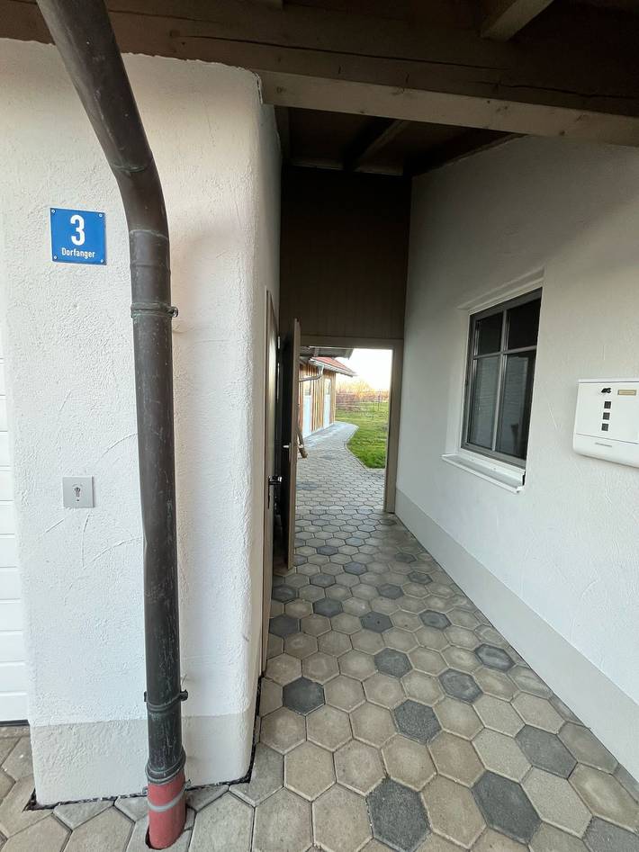 Ganze Ferienwohnung, Wohnung mit Bergblick - Fewo mit Bergblick, 60qm & Balkon in Waging am See, Rupertiwinkel