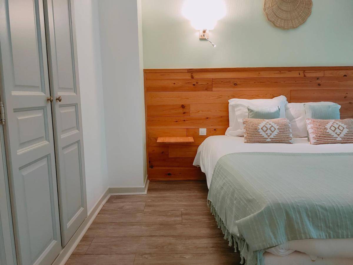 Double Room in Saint-Pol-sur-Ternoise, Région d'Arras