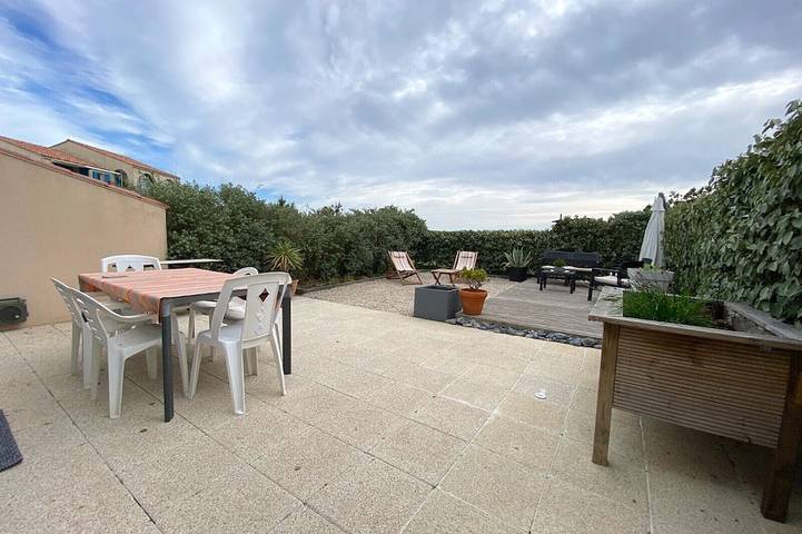 Location de vacances pour 4 personnes, avec terrasse ainsi que piscine et jardin dans Plage des Dunes (Bretignolles-sur-Mer)