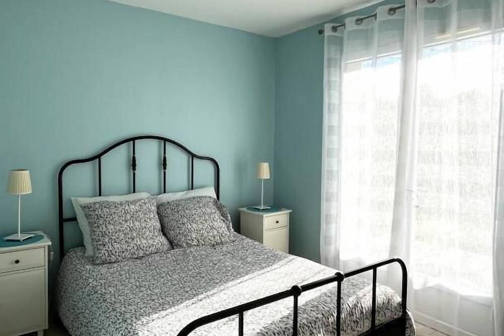 Villa Fonbrun in a peaceful setting in Pignans, Brignoles region