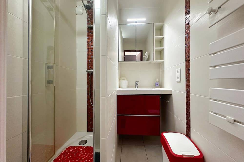Apartamento entero, Panoramic view of the Port - Quiet & Comfortable for 2 to 4 Pers in Port Camargue, Le Grau-du-Roi