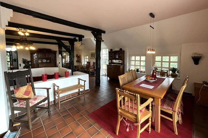 Ferienhaus für 8 Personen, mit Sauna und Garten
