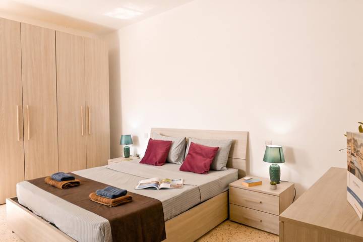 Ganze Wohnung, Sea blue horizon Qawra bay 4 in Qawra, St. Paul's Bay