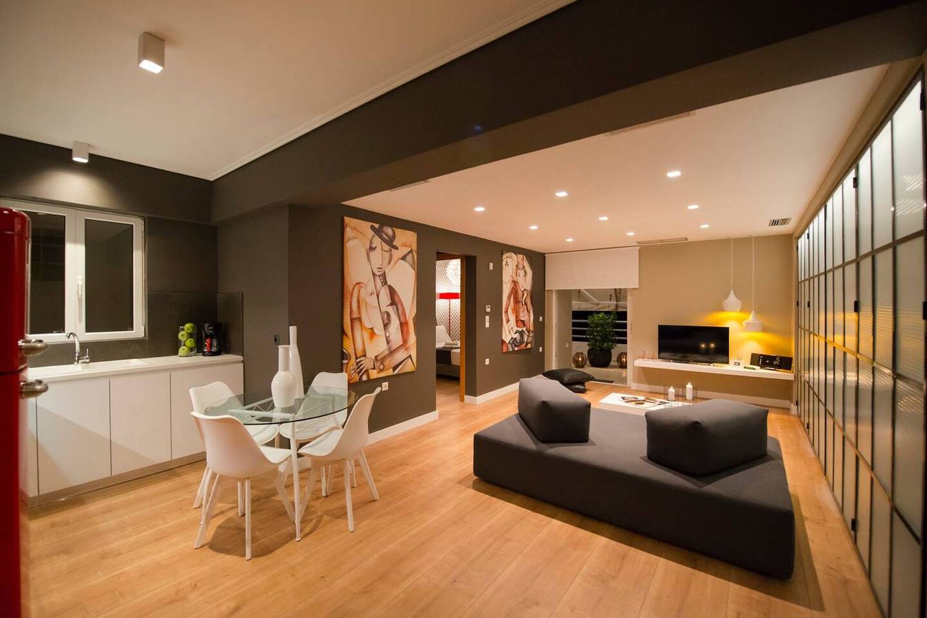 Entire apartment, Ma Maison Luxury Suite/Parking/15' to Acropolis in Central Section of Athens, Athens