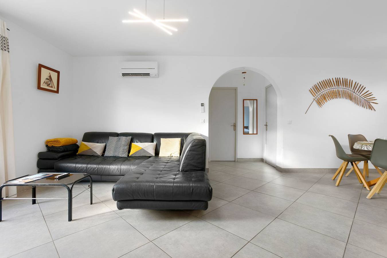 Maison de vacances 'Les Vignes' avec terrasse privée, piscine, jardin privé et climatisation in Saint-Raphaël, Côte méditerranéenne (France)