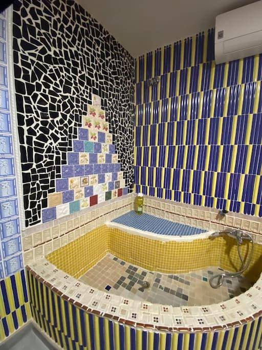 Chalet para 20 personas, con jardín además de piscina y jacuzzi en Hoya de Buñol - 2