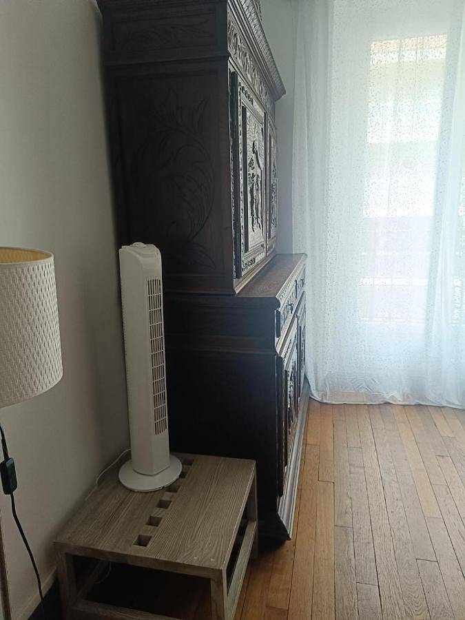 Chambres privées dans un appartement de 2 pièces à Paris 13e in Paris 13e Arrondissement, Paris