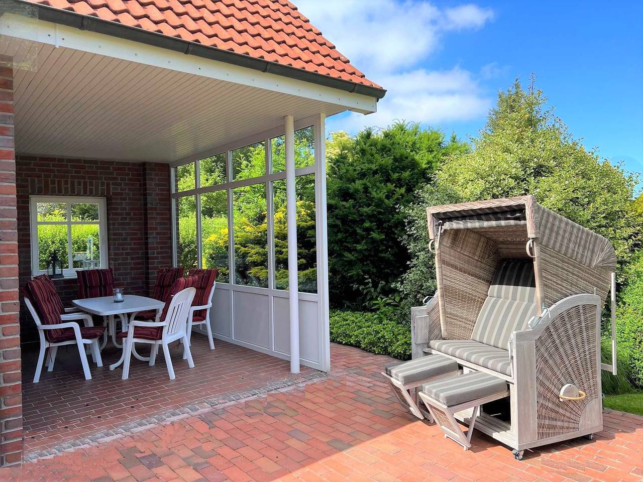 Ganze Wohnung, Ferienwohnung Strandnah 3, 28 qm mit gemeinsamer Terrasse, Garten und Wlan in Horumersiel, Wangerland