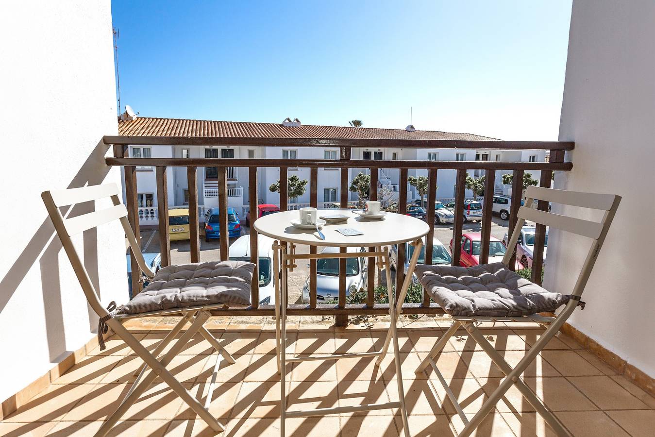 Apartamento entero, Apartamento 'Arenal De'n Castell' con vistas al mar, piscina compartida y Wi-Fi in Arenal d'en Castell, Es Mercadal