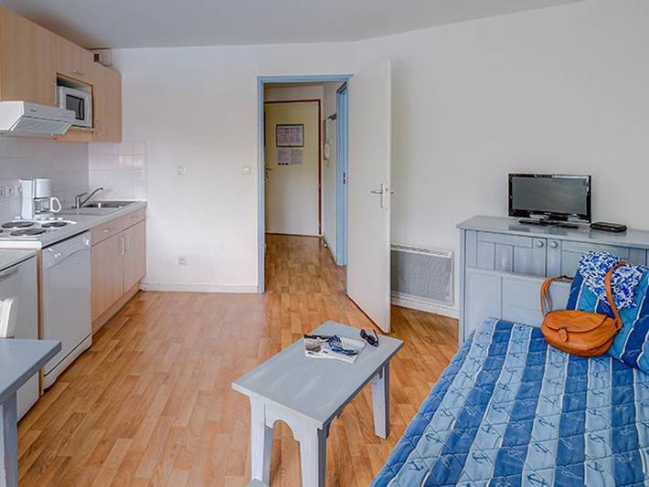 Camping pour 4 personnes, avec bassin pour enfant aux Les Sables-d'Olonne - 2