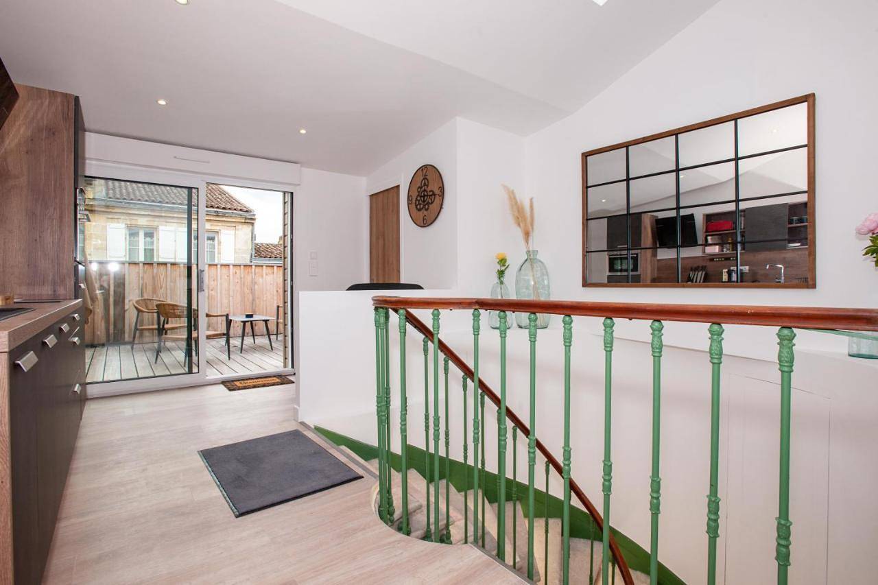 Appartement entier, One-Bedroom Apartment in Libourne, Région de Libourne