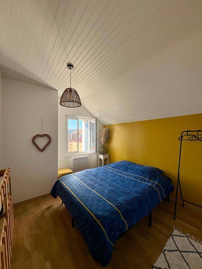 Location de vacances pour 4 personnes, avec jardin et vue à Chablis - 2