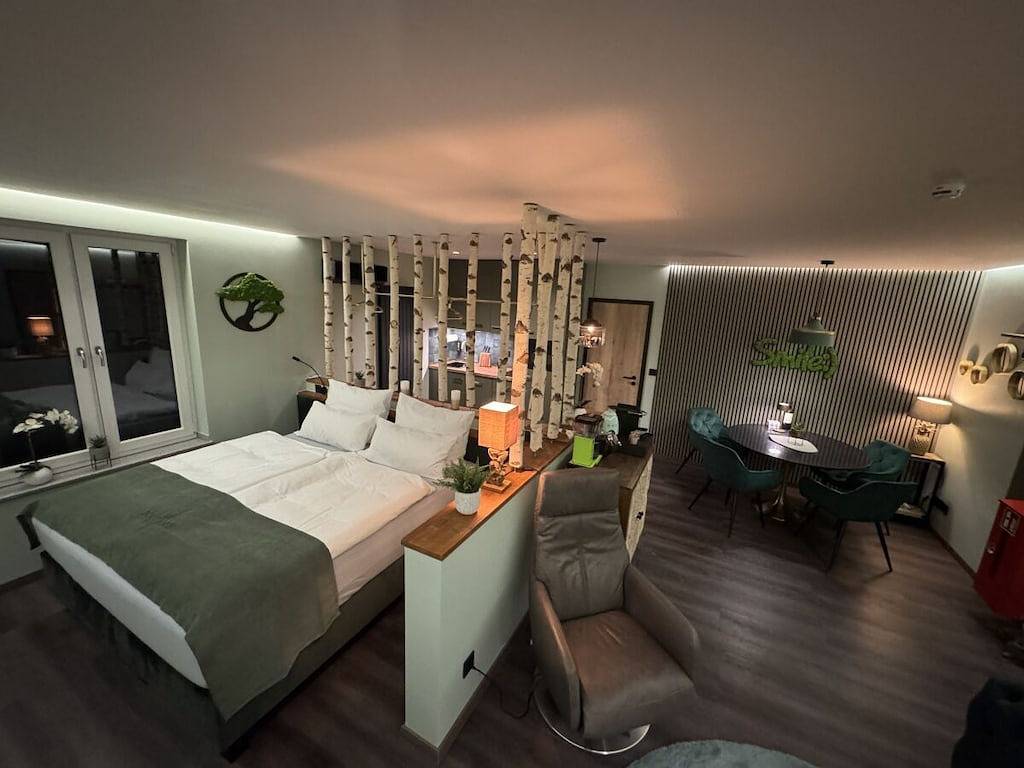 Entire apartment, Suite Apartment No. 1 in Oberhausen, Ruhr district