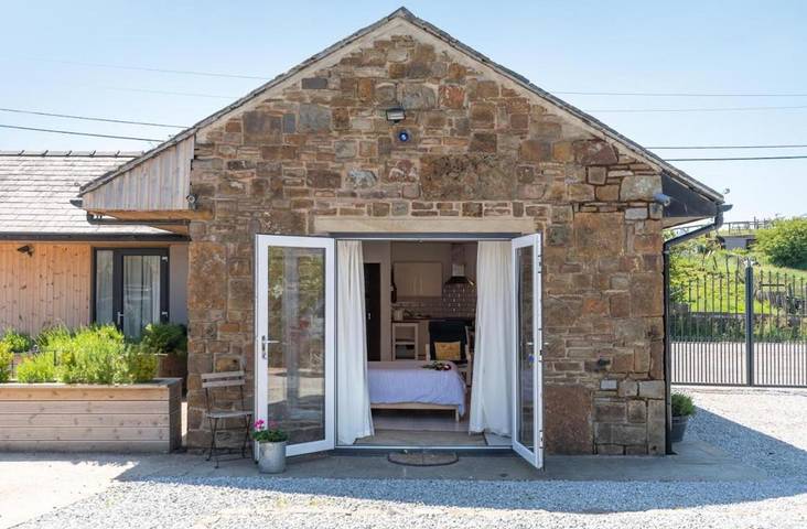 Vakantiepark voor 2 personen, with uitzicht and tuin as well as sauna, met huisdier in Engeland