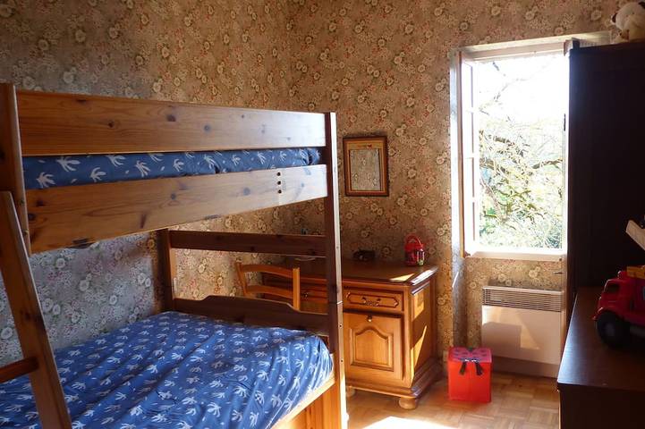 Location de vacances pour 7 personnes, avec Terrasse et Jardin à Saint-Rabier - 4