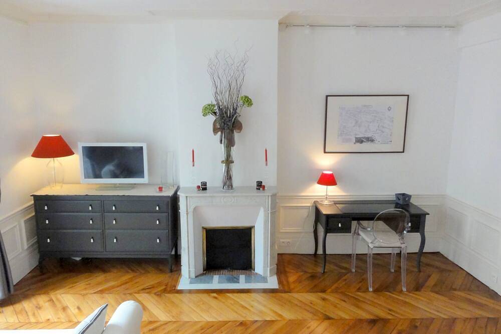 Appartement De Vacances pour 4 Personnes dans Versailles, Yvelines