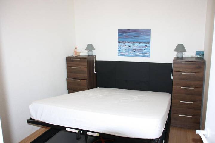 Gîte pour 4 personnes, avec terrasse, animaux acceptés dans Plage de Grève Blanche - 3