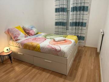 Gîte pour 2 personnes, avec balcon à Plaisir (Yvelines)