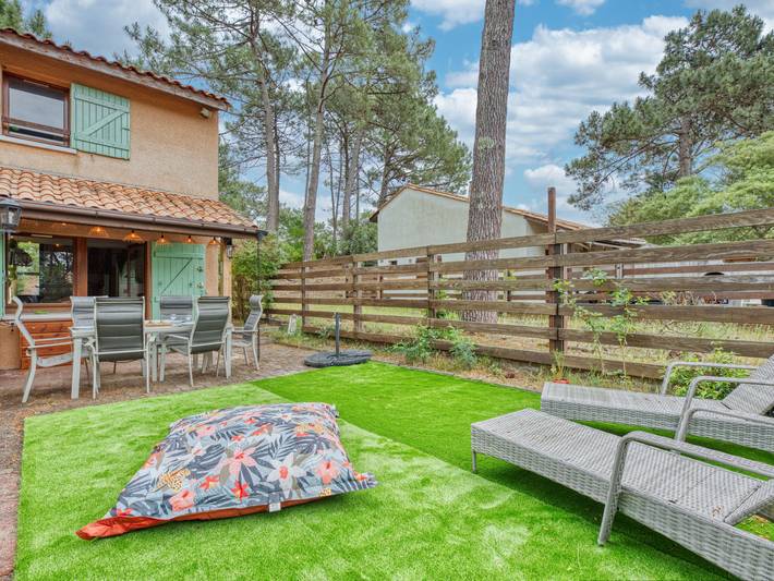 Maison de vacances pour 6 personnes, avec jardin et terrasse à Lacanau