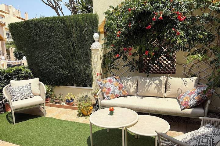 Holiday rental for 4 people, with Balcony and Garden as well as Pool in Playa Flamenca