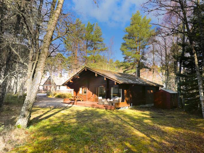Holiday letting for 6 people, with garden in Cairngorms National Park
