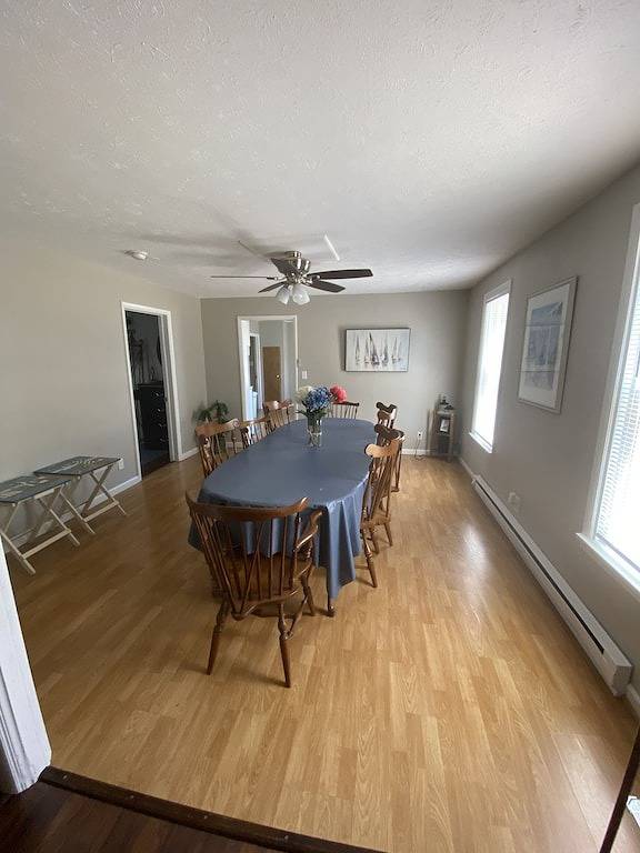 Sandusky 4 Br, 2-bath home. 3.5 Mi from Cedar Point. 3.2 Mi to Sports Force. in Sandusky, Eriesee