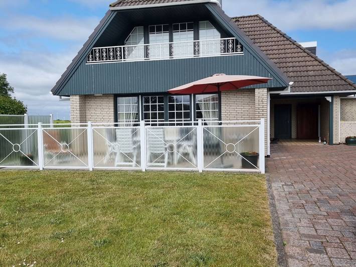 Haus Deichblick und Haus Franziska in Stinteck, Westerdeichstrich