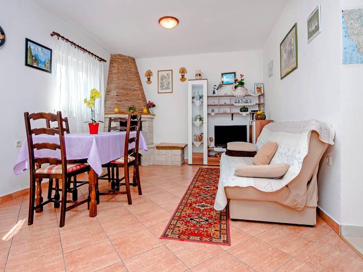 Ferienhaus für 3 Personen, mit Balkon und Garten in Rovinj - 2