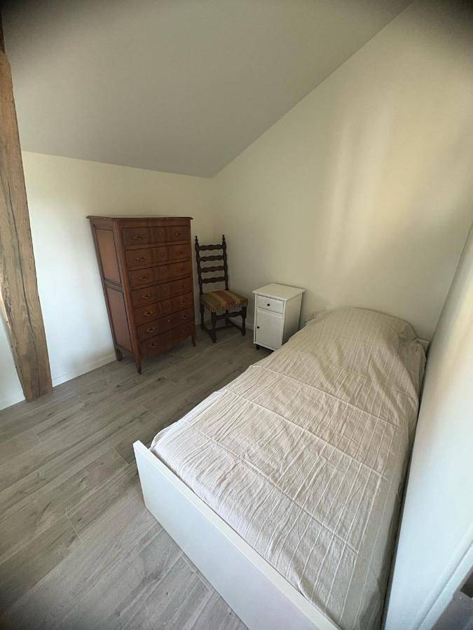 Gîte 4 personnes, 2 chambres, tout équipé à Anzy-le-Duc in Anzy-le-Duc, Région de Charolles