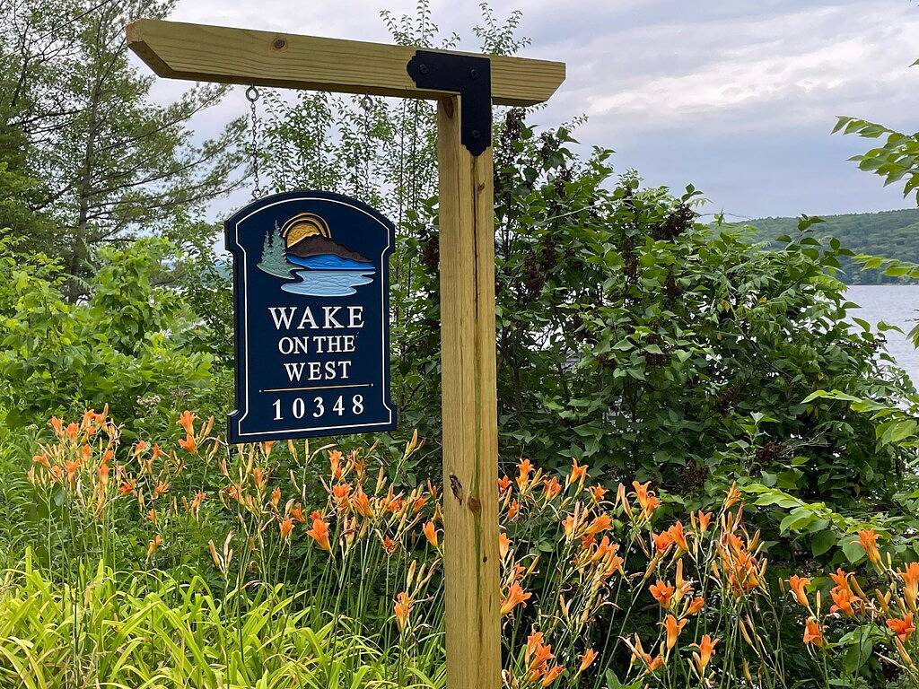 Private lakefront oasis close to wineries and Hammondsport in Keuka Lake