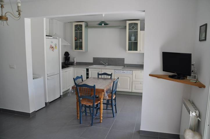 Gîte pour 4 personnes, avec terrasse et jardin, animaux acceptés en France - 2