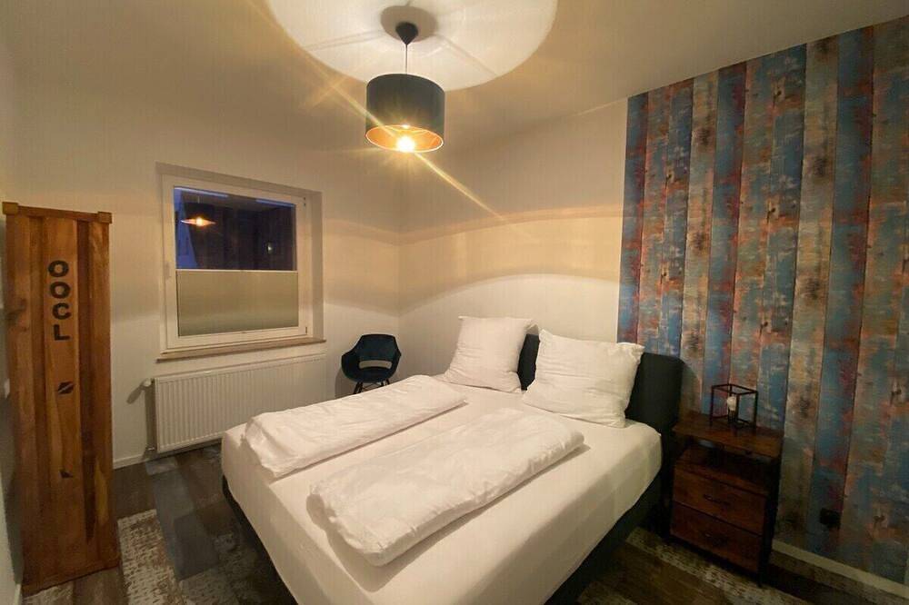 Ganze Wohnung, Rotterdam: Messe/Business/Fewo in Hilden, Düsseldorf und Umgebung