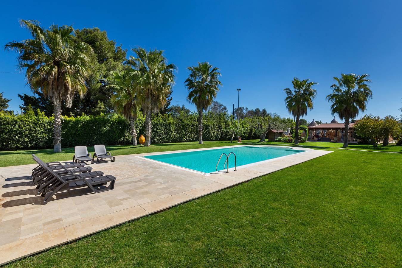 Villa Bouganville by Perle di Puglia in Francavilla Fontana, Salento