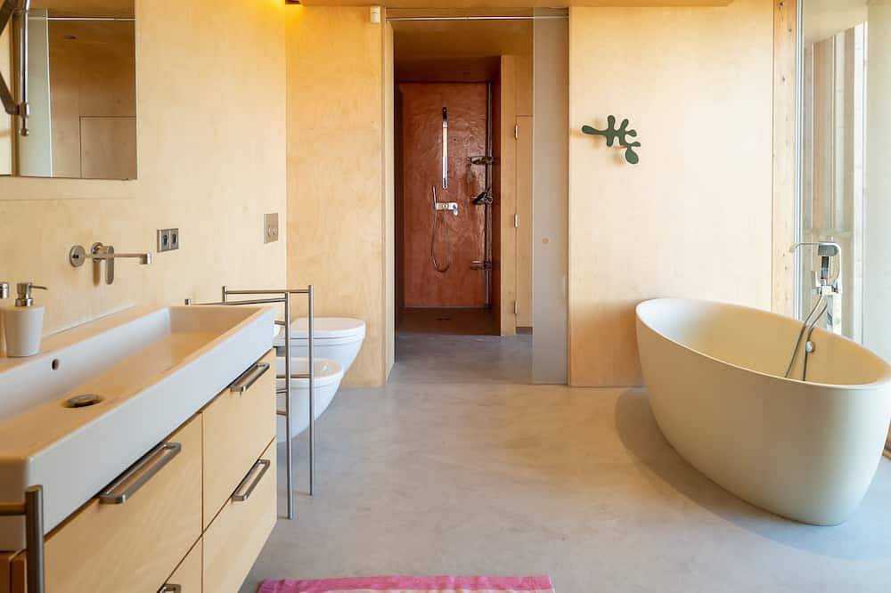 Modernes 3-Bett-Haus mit Infinity-Pool und Blick auf die Landschaft in Villars, Regionaler Naturpark Luberon