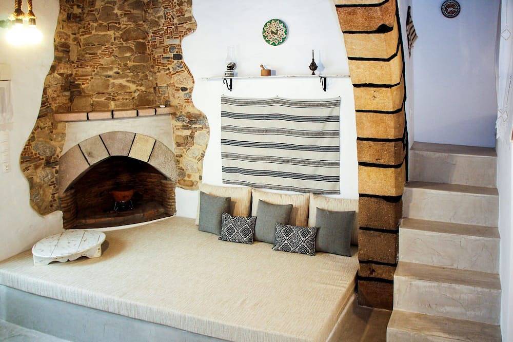 Rhodes Traditional house with private yard in Archangelos, Rhodos