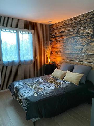 Chambre d’hôte pour 2 personnes, avec jacuzzi ainsi que sauna et jardin à Pradines