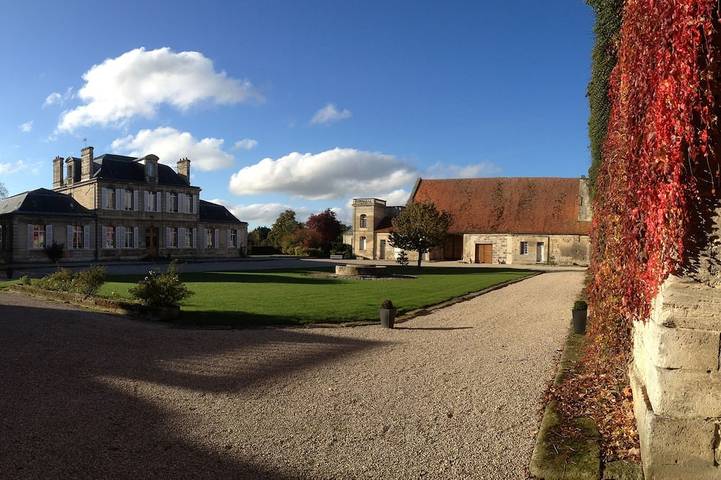Location de vacances pour 15 personnes, avec jardin à Septmonts