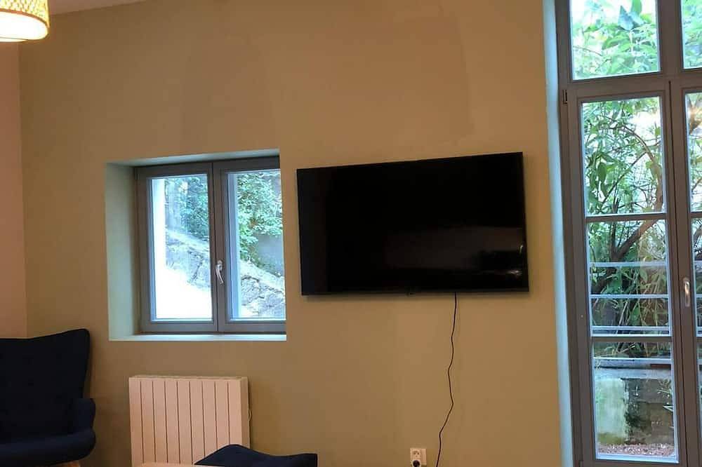 Appartement entier, Superbe appartement avec Terrasse face Royatonic in Royat, Parc naturel régional des Volcans d'Auvergne
