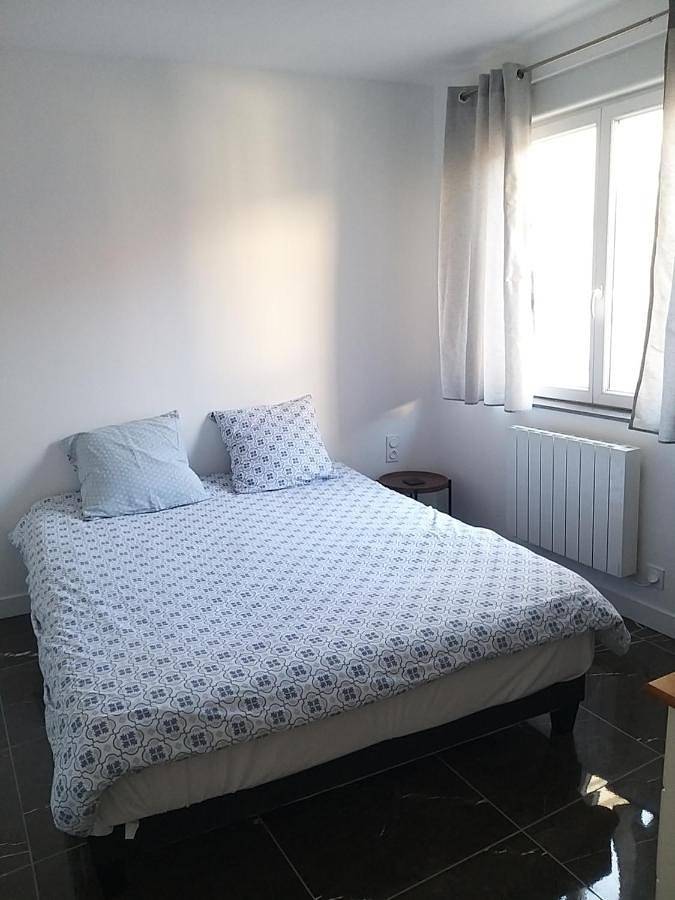 Gîte pour 3 personnes, avec jardin et vue à Oyonnax - 2