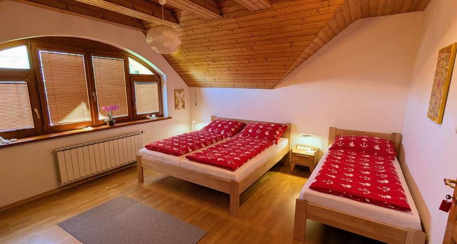 Appartement de vacances pour 2 personnes, avec vue et jardin