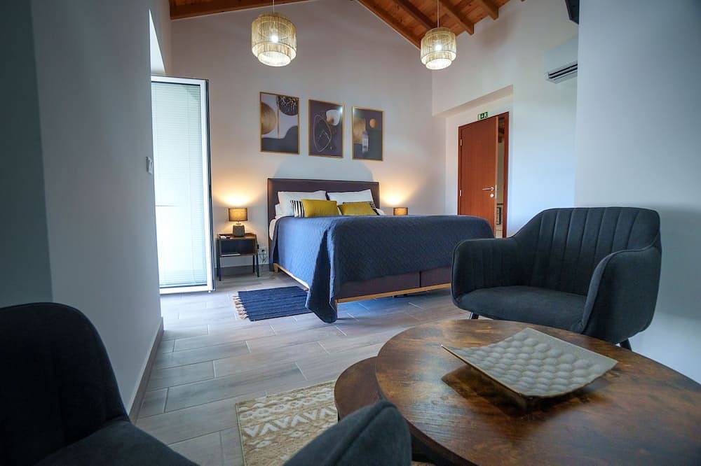 Preto the Black room in Feteira, Faial