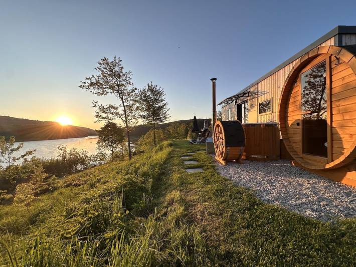 Vakantiewoning voor 6 personen, with tuin and whirlpool as well as terras and sauna in de Oberpfalz