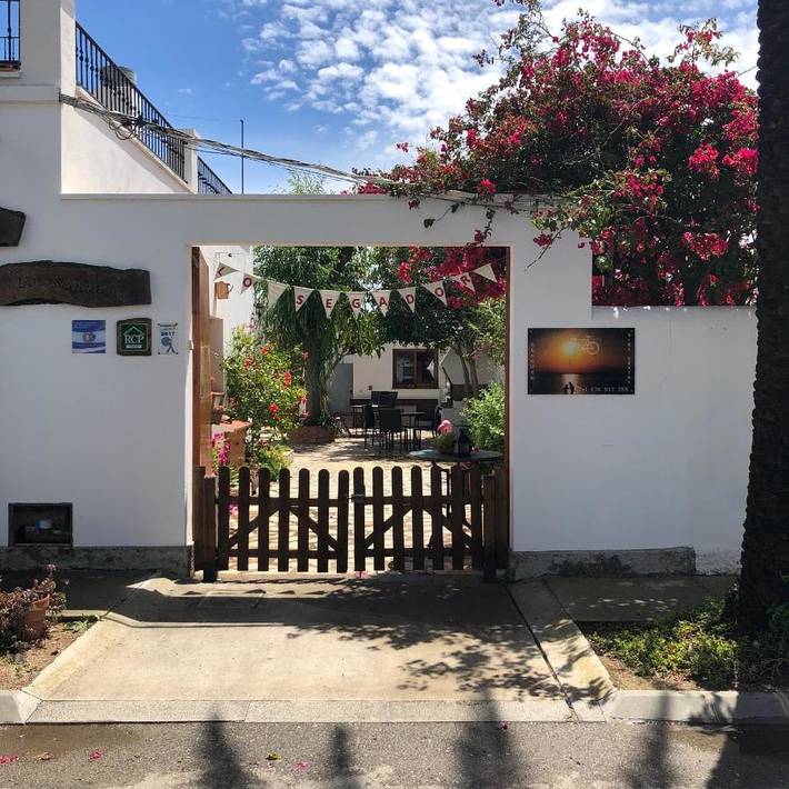 Maison de campagne pour 3 personnes, avec Balcon et Terrasse ainsi que Jardin et Vue à Amposta