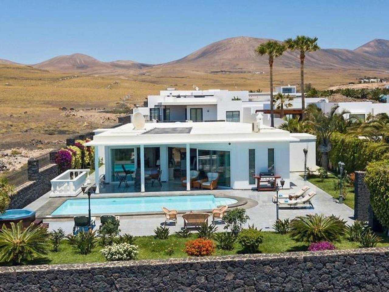 Elegante Villa mit Meerblick - 6 Pers. in Puerto Calero, Yaiza