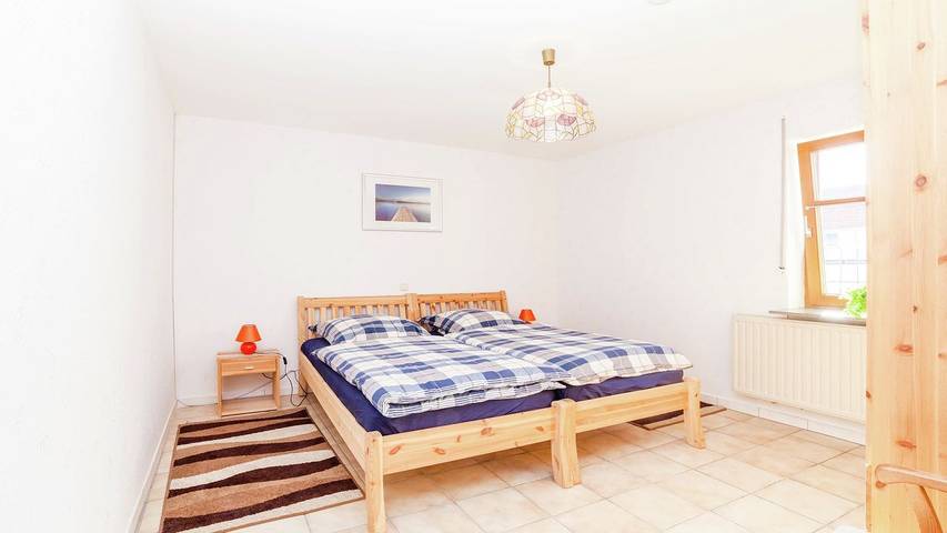 Ferienwohnung für 5 Personen, mit Garten in Jesberg - 2