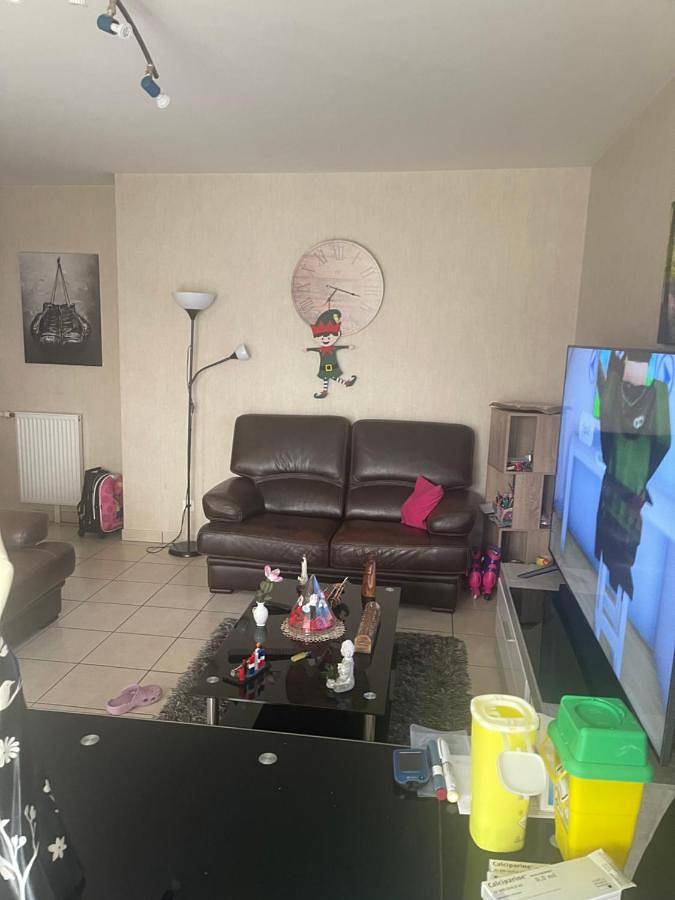 Appartement entier, Two-Bedroom Apartment in Argonay, Région d'Annecy