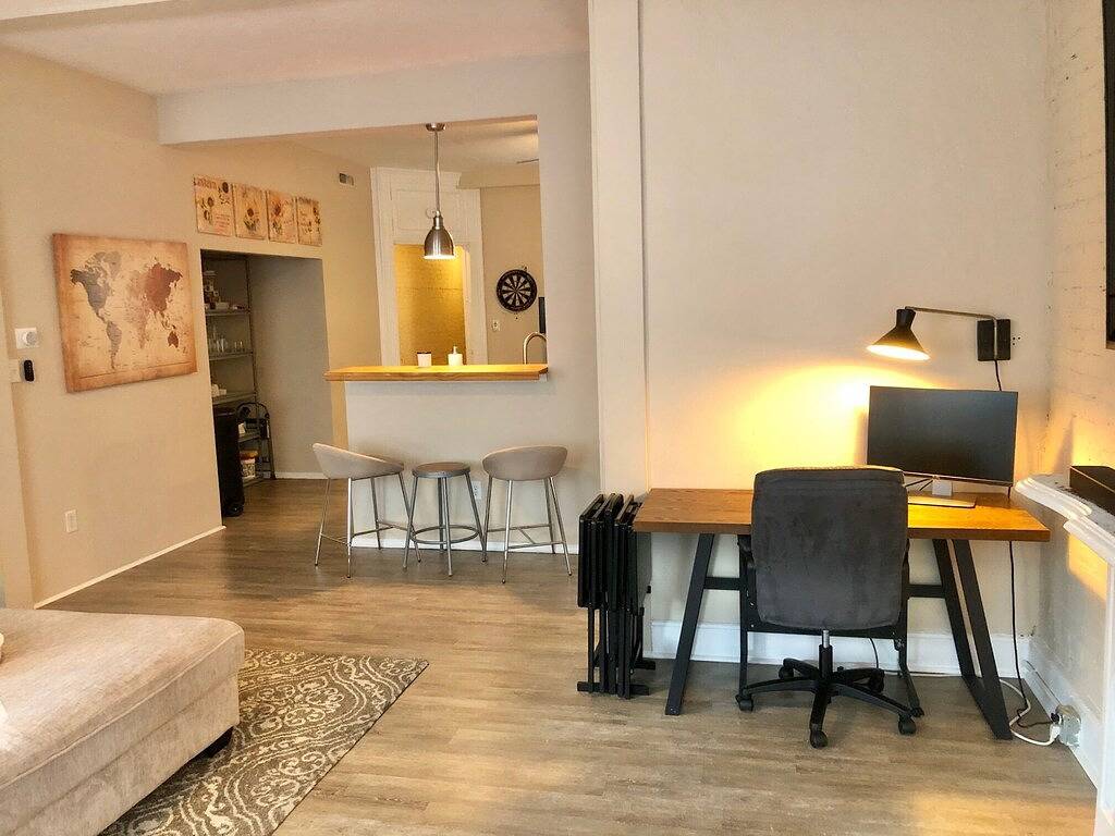 Ganze Wohnung, Top floor condo! Just a short walk to Otr, Fountain Square, and the Stadiums! in Cincinnati, Hamilton County (OH)